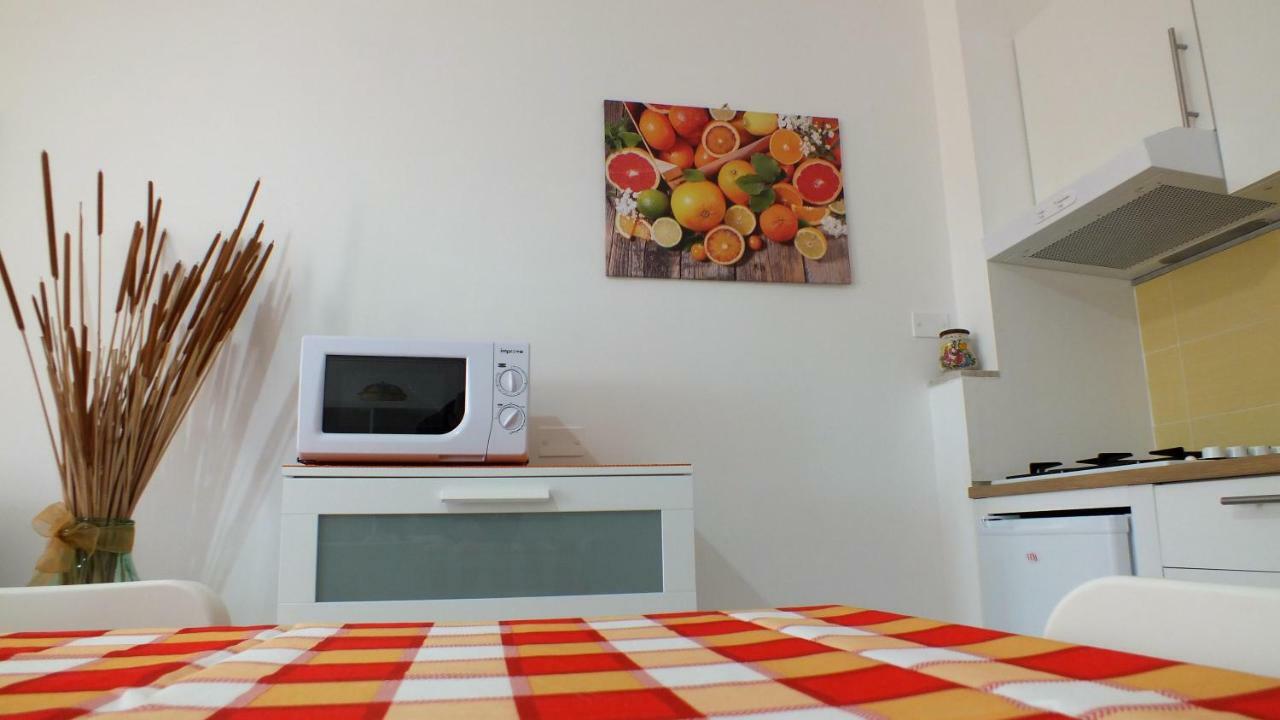 Casa Vacanze Ferdinandea ชากกา ภายนอก รูปภาพ