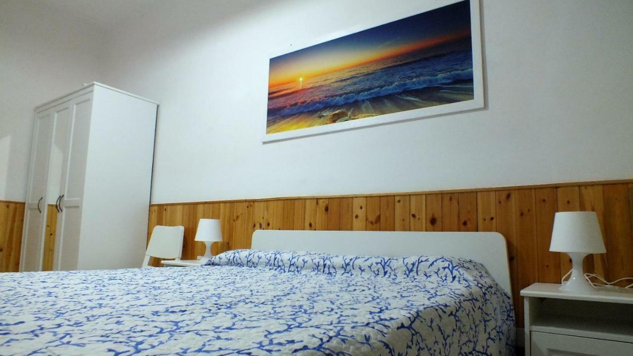 Casa Vacanze Ferdinandea ชากกา ภายนอก รูปภาพ